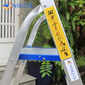 Thang ghế nhôm tay vịn NIKITA