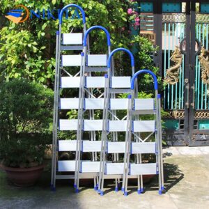 Thang nhôm ghế tay vịn kiểu Đức NIKITA