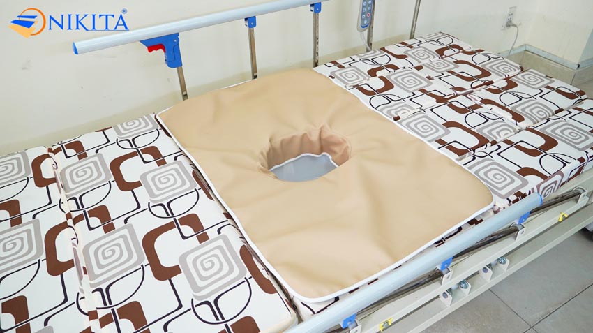 Lót bô vệ sinh simili NIKITA