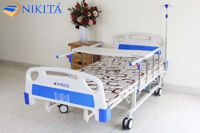 Giường chăm sóc bệnh nhân NIKITA DCN06