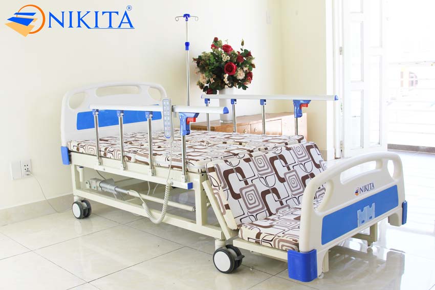 Giường y tế đa chức năng NIKITA DCN16