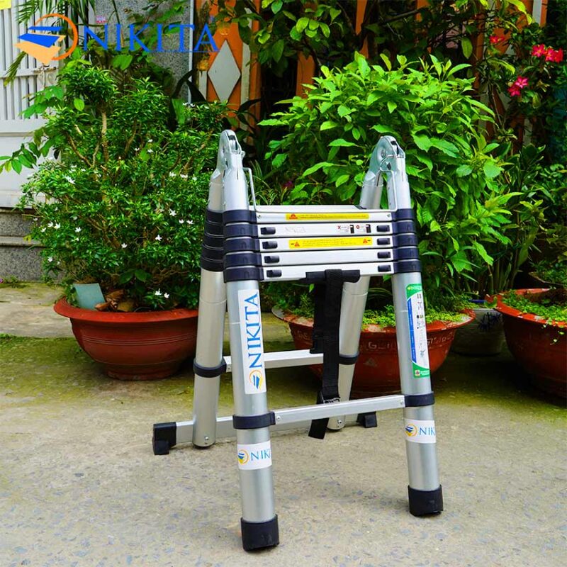 Thang chữ A rút NIKITA AI38 với chiều dài tối đa lên đến 3,8 mét
