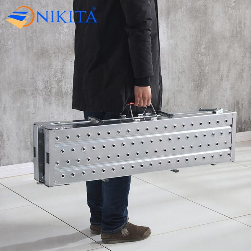 Thang giàn giáo NIKITA MD02 có thể gấp cực kỳ gọn